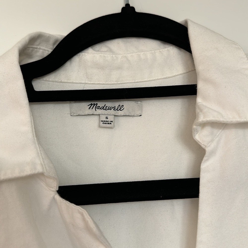 ✖️sold✖️🪻 Madewell Courier Button Back Shirt - Picture 5 of 9